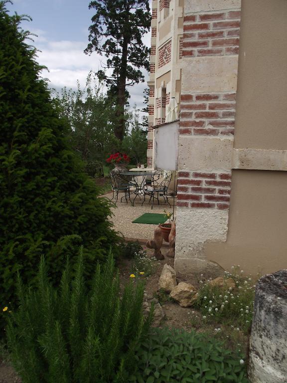 Castel La Bergerie Bed & Breakfast Laglorieuse Exterior foto